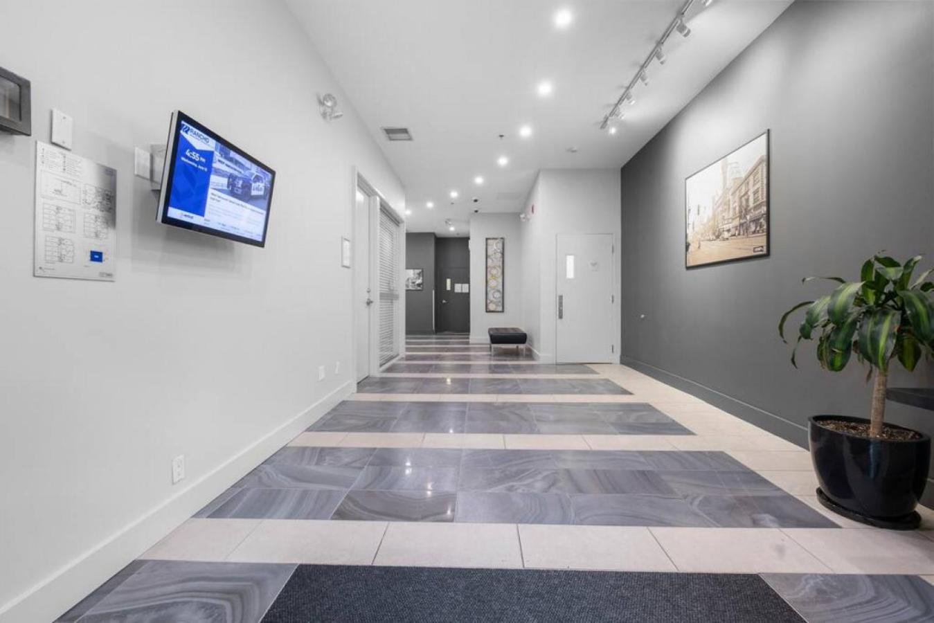 Top Floor Unit On Granville Strip Yaletown Area Vancouver Luaran gambar